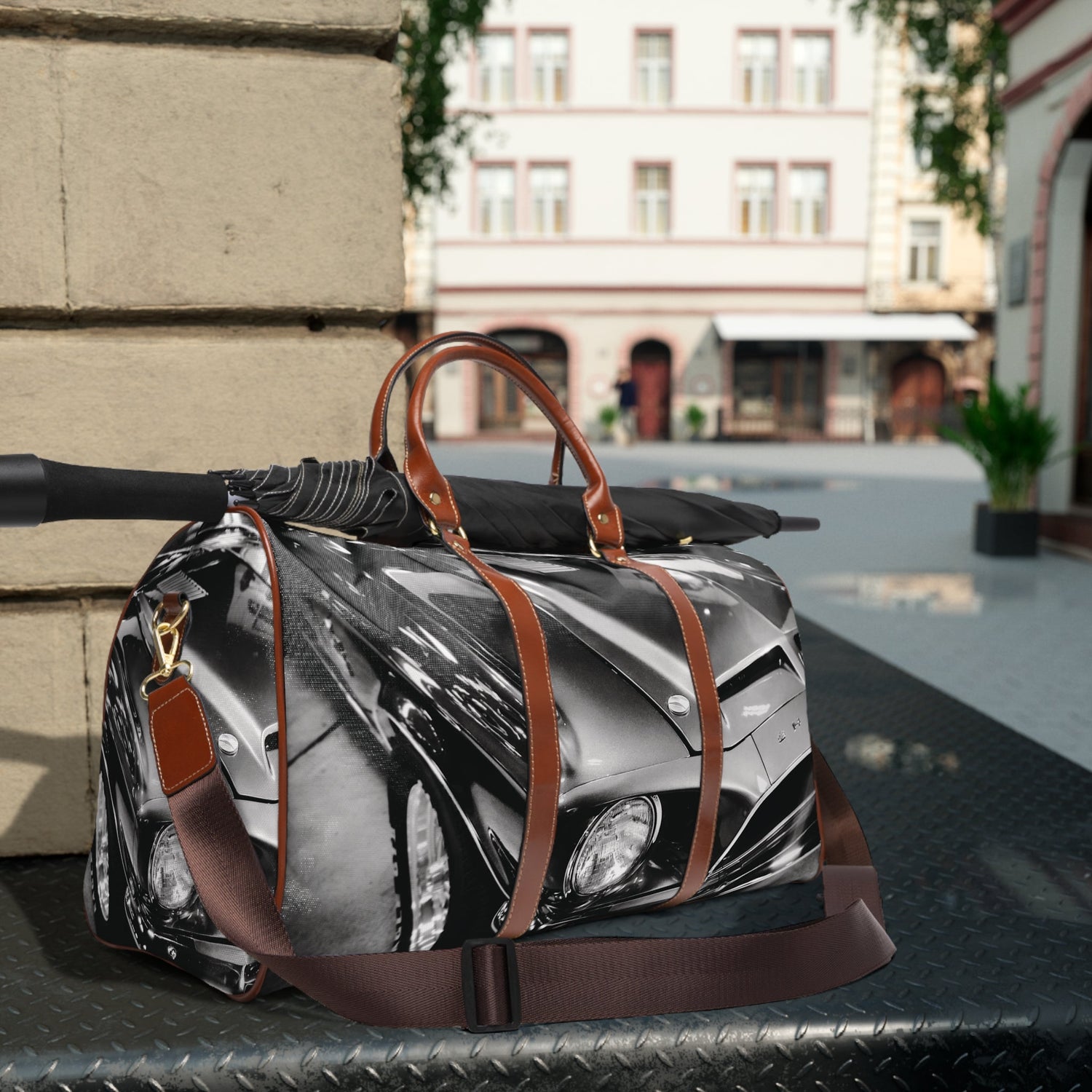 Vintage Travel Bags & Accessories