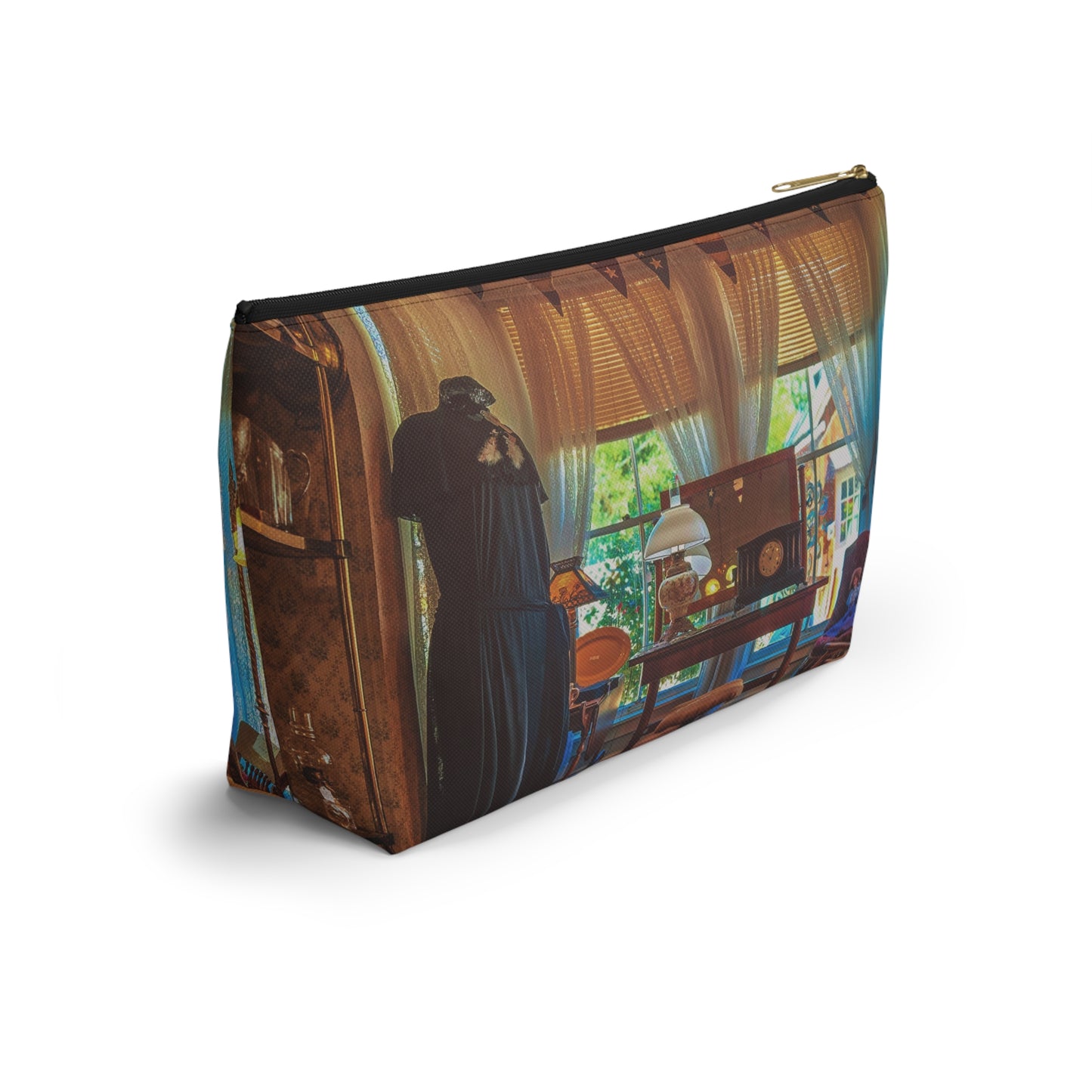 Vintage Cottage Accessories Pouch – Cozy Travel Companion — T‑Bottom Makeup & Organizer Bag