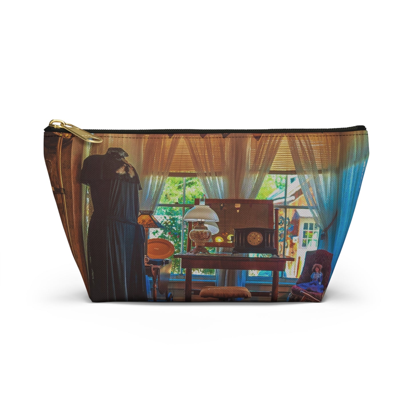 Vintage Cottage Accessories Pouch – Cozy Travel Companion — T‑Bottom Makeup & Organizer Bag