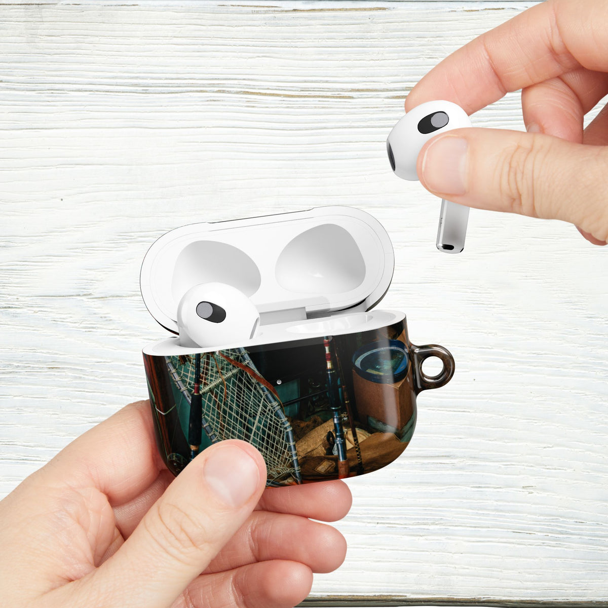 Vintage Fishing Gear AirPods & AirPods Pro Case – Outdoorsman Protective Cover