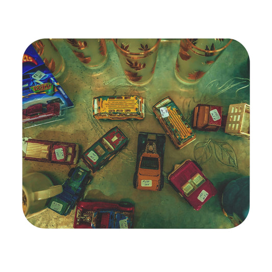 Vintage Toy Car Mouse Pad, Retro Desk Accessories, Gifts for Gamers, Unique Home Office Decor, Perfect for Kids and Adults