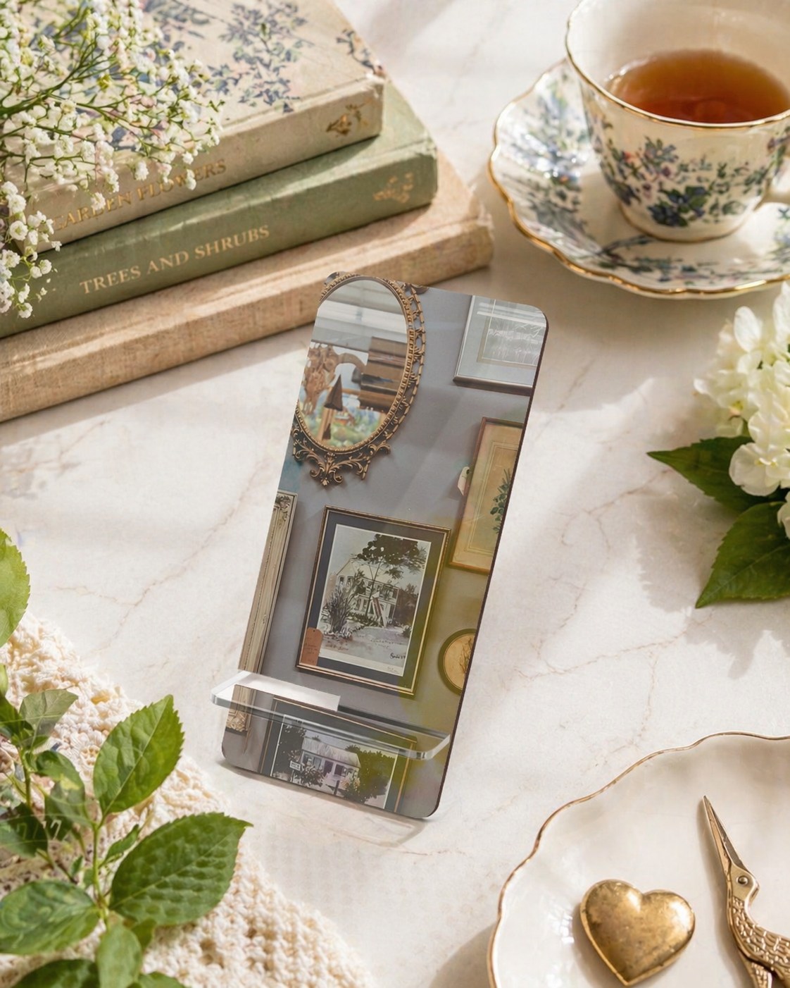 Vintage Gallery Wall Phone Stand--Oval Floral Smartphone Display Holder