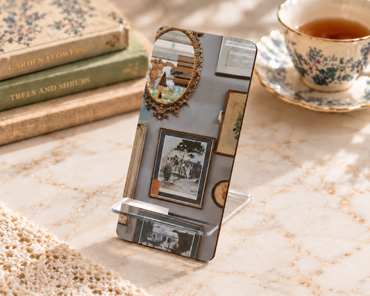 Vintage Gallery Wall Phone Display Stand – Oval Frame Desk Decor