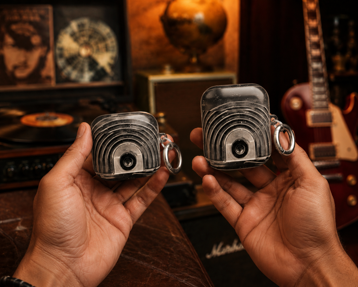 Vintage Radio AirPods & AirPods Pro Case – Black & White Protective Cover
