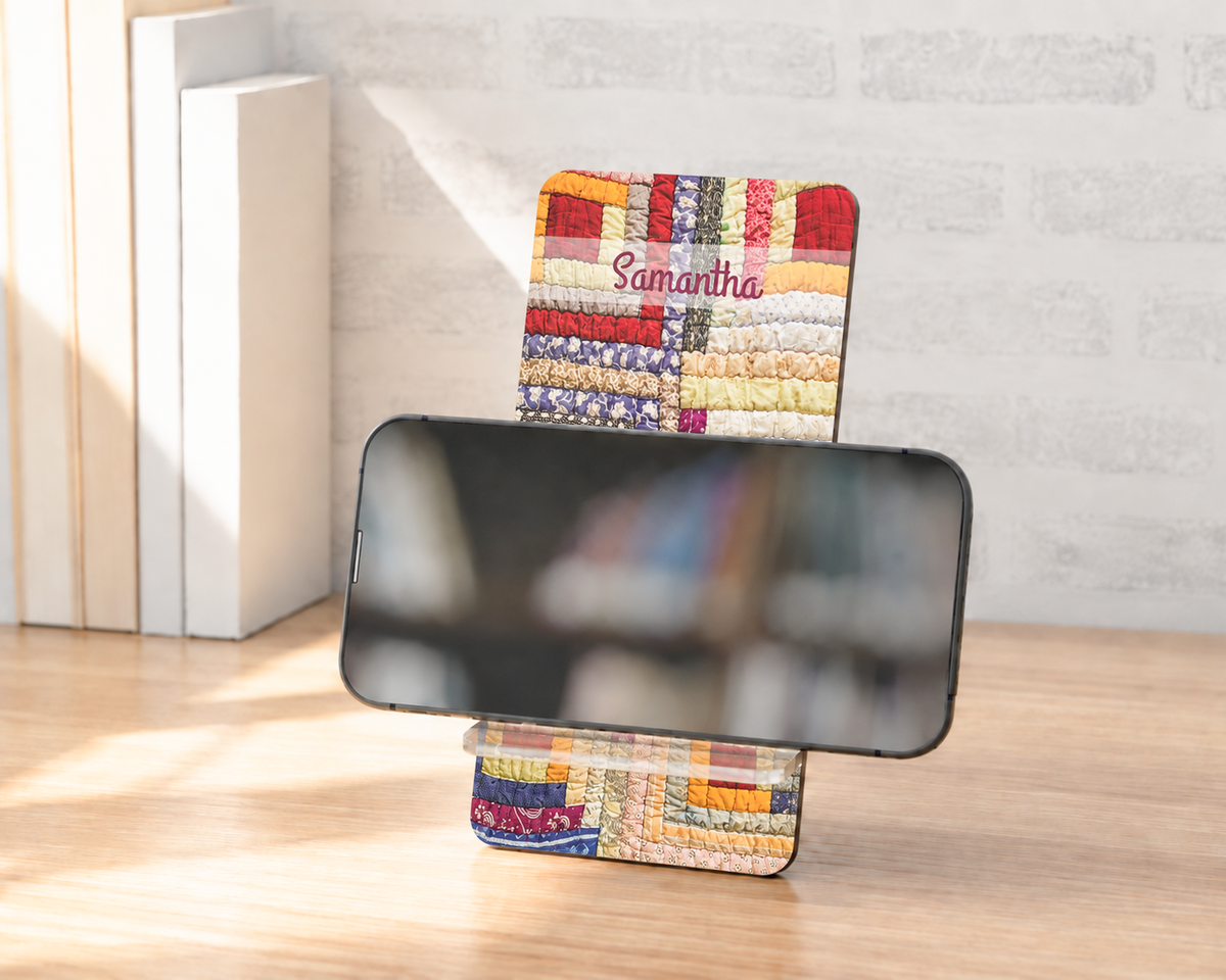 Personalized Vintage Log Cabin Quilt Phone Stand