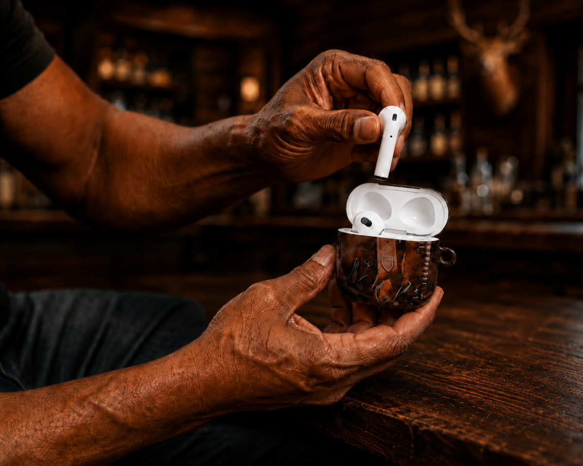Vintage Western Leather-Look AirPods & AirPods Pro Case – Cowboy Protective Cover